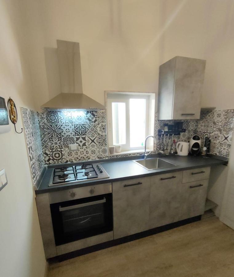 Tama Home Szirakúza Kültér fotó